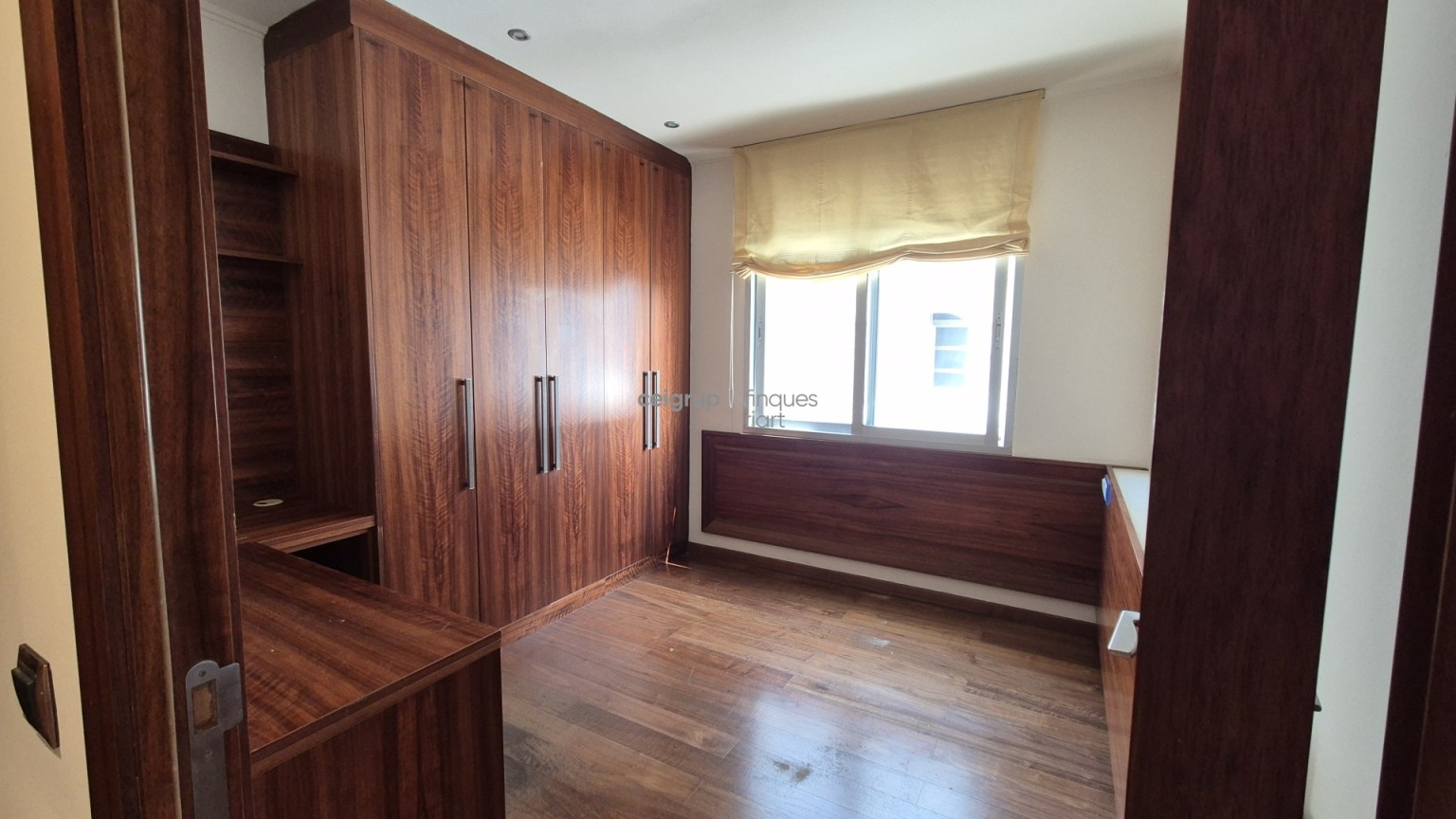 Casa totalment reformada a Palamós amb una gran terrassa