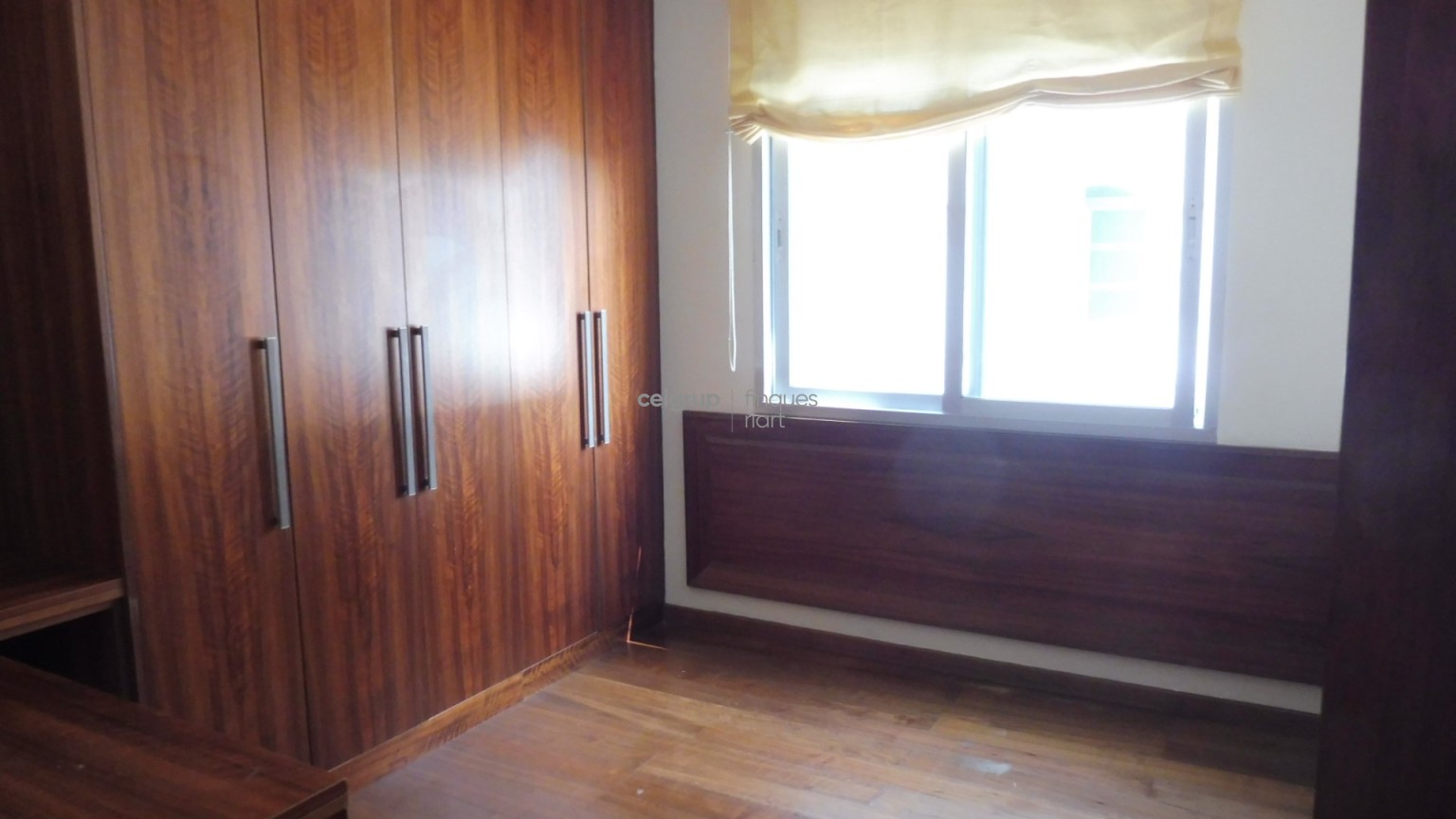 Casa totalment reformada a Palamós amb una gran terrassa