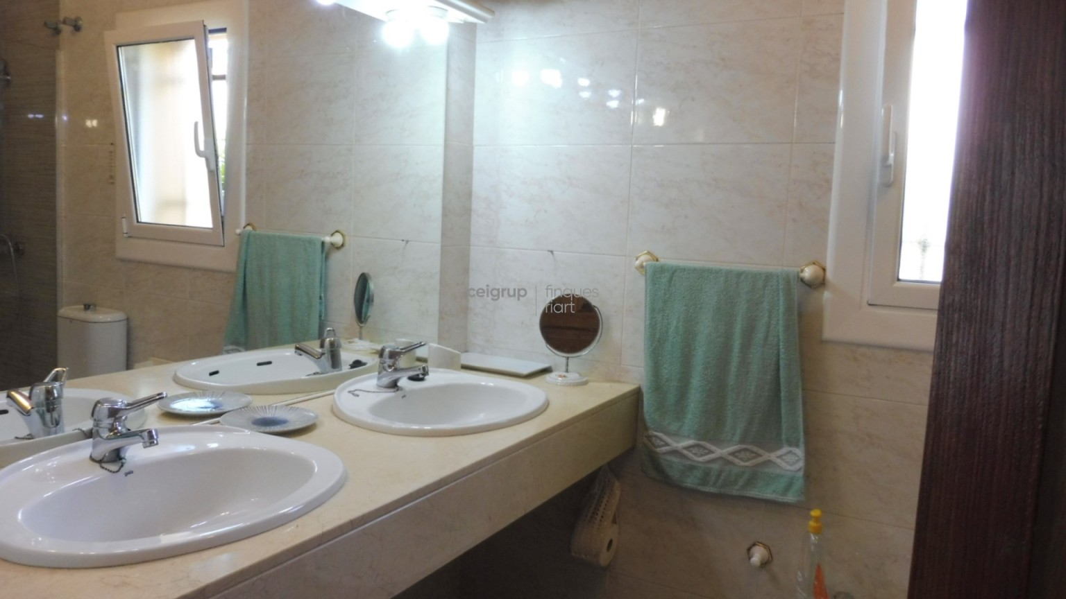 Property detail