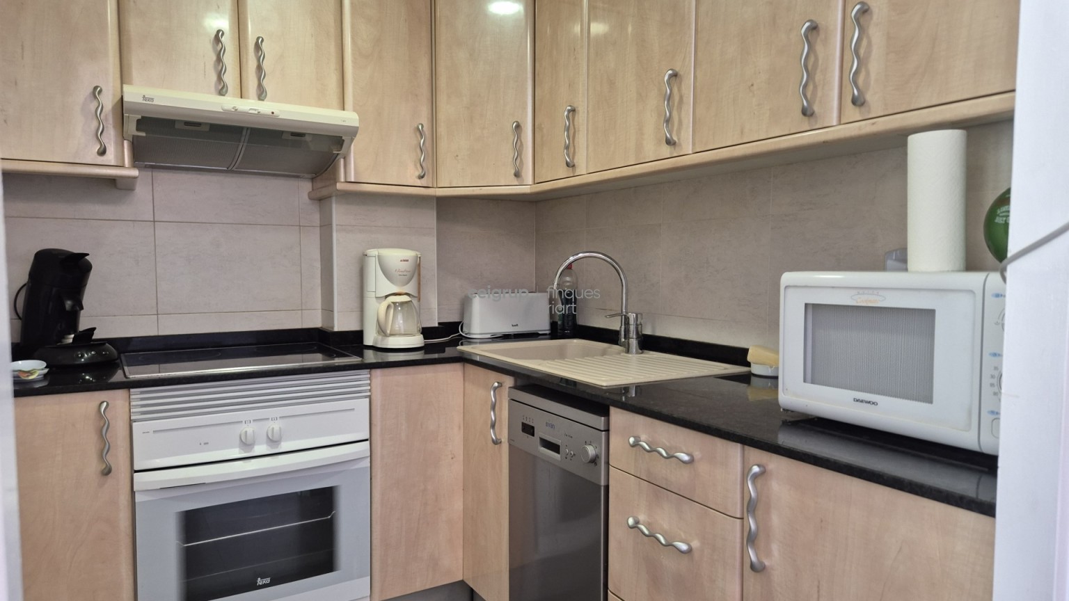 APARTAMENT AL COSTAT DEL MAR	