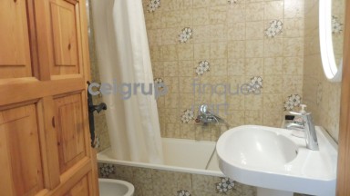 FANTÀSTICA PLANTA BAIXA AL COSTAT DEL MAR	