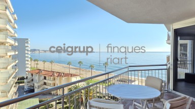 COMPLETELY RENOVATED ON THE SEAFRONT