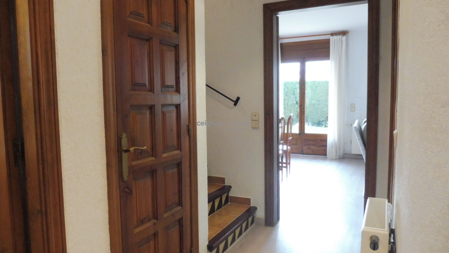 CASA ADOSADA CON PISCINA COMUNITARIA AL LADO DEL MAR