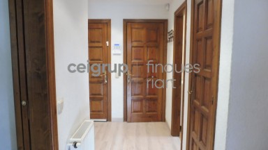 CASA ADOSADA CON PISCINA COMUNITARIA AL LADO DEL MAR