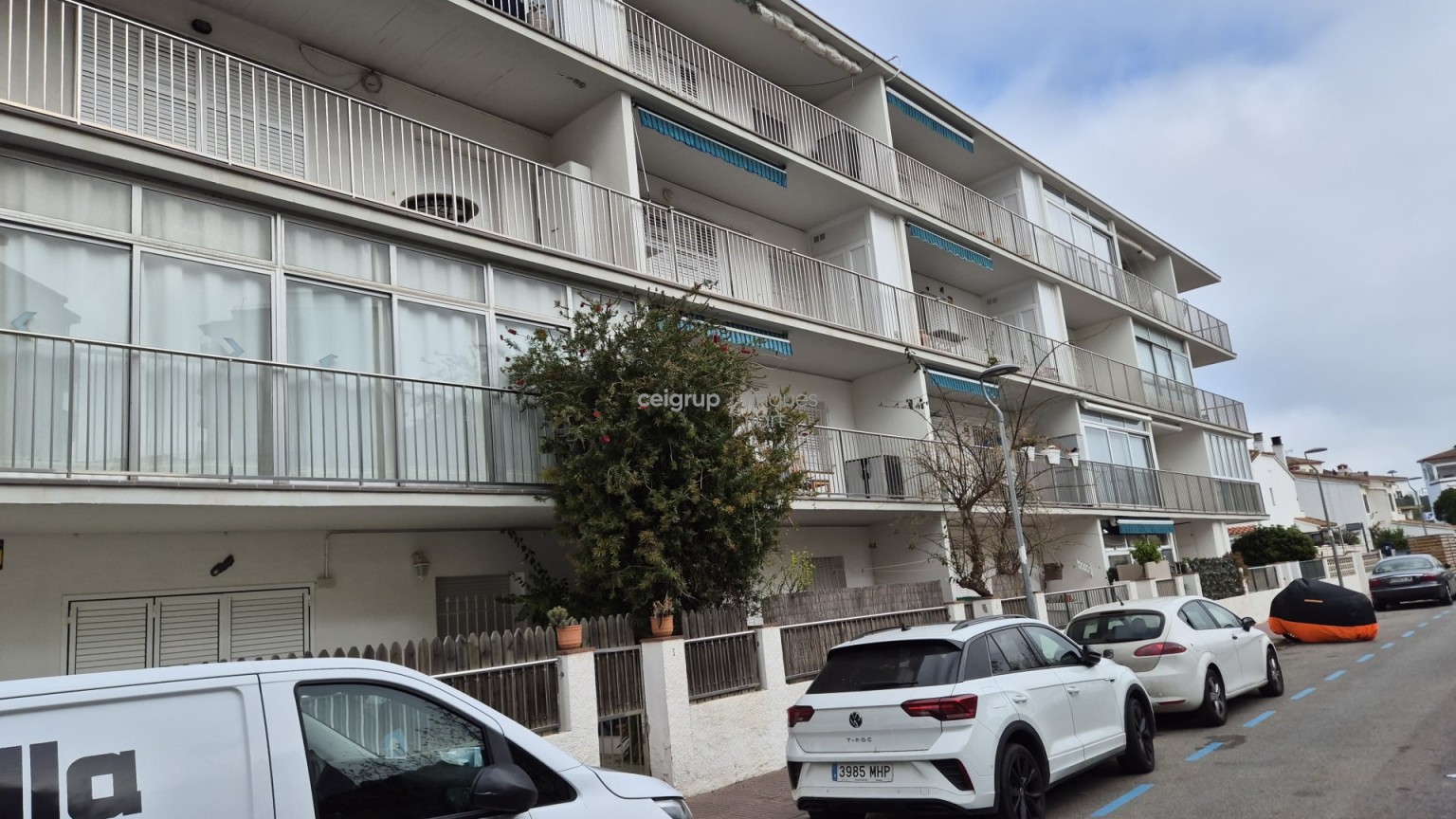 OPORTUNIDAD DE INVERSIÓN, APARTAMENTO A REFORMAR