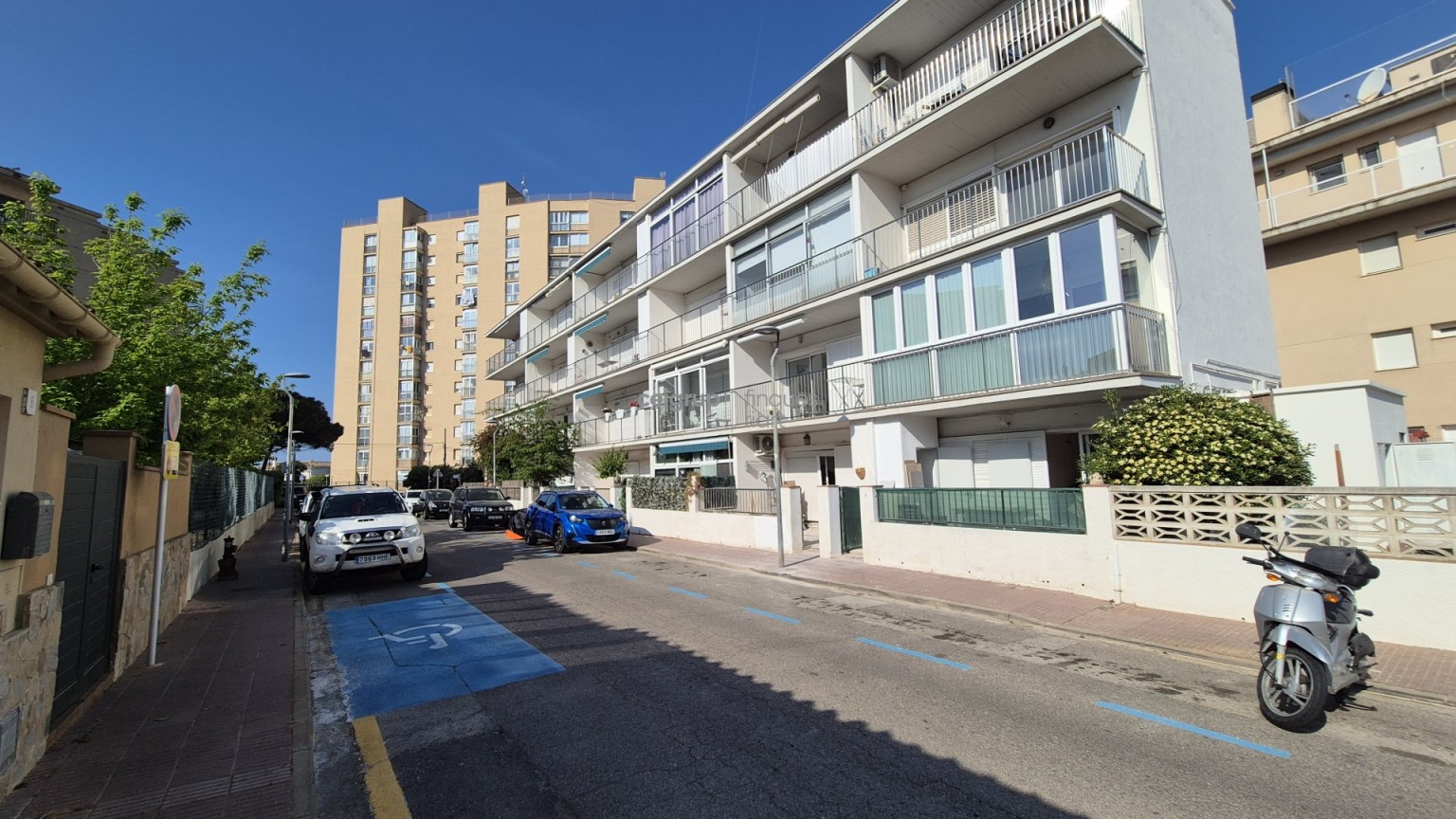 OPORTUNIDAD DE INVERSIÓN, APARTAMENTO A REFORMAR