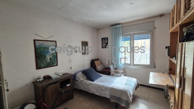 OPORTUNIDAD DE INVERSIÓN, APARTAMENTO A REFORMAR