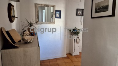 FANTÀSTICA PROPIETAT DAVANT DEL MAR
