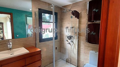 Property detail