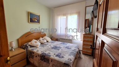 WITH GARDEN AND SWIMMING POOL