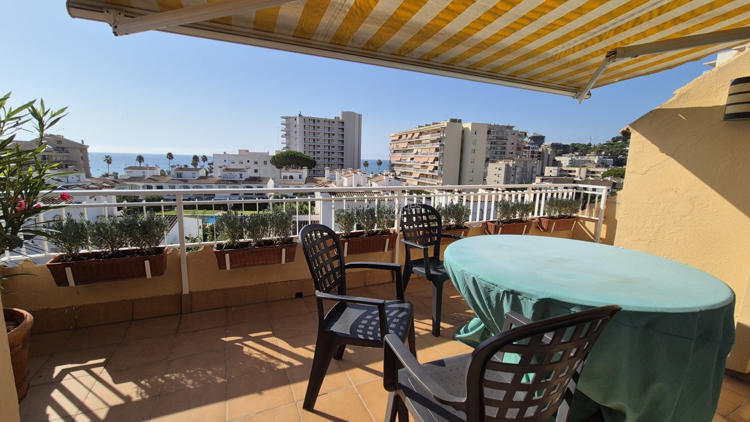 DUPLEX VUE MER