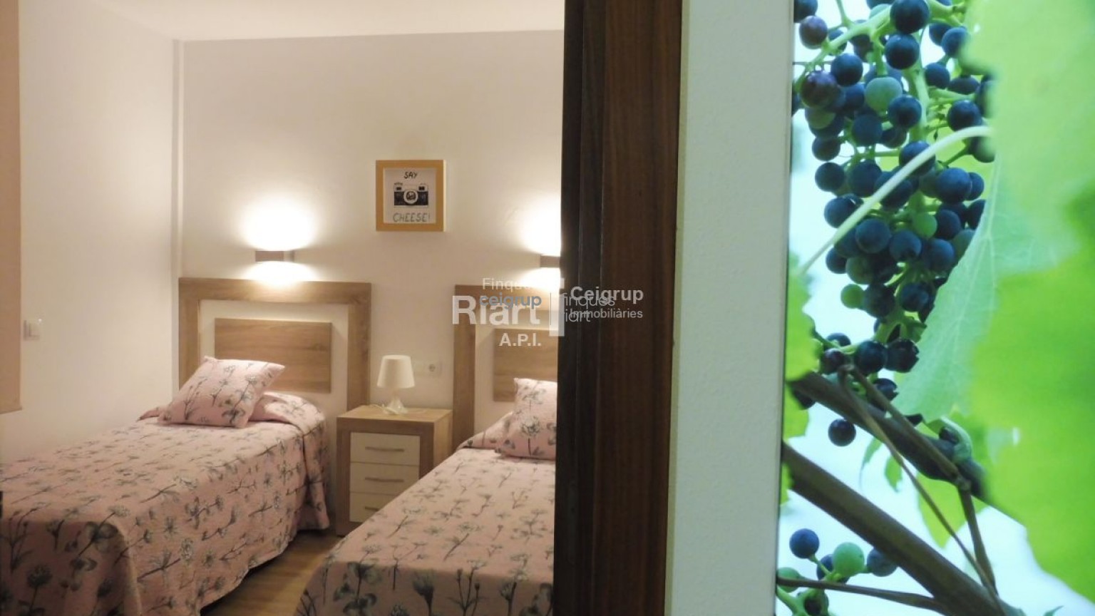 CARMEN - 1-2 (2 bedrooms) GRAPES